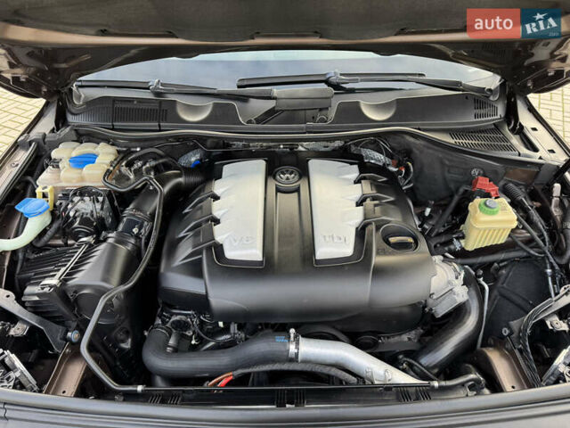 Коричневый Фольксваген Туарег, объемом двигателя 3 л и пробегом 191 тыс. км за 18000 $, фото 36 на Automoto.ua