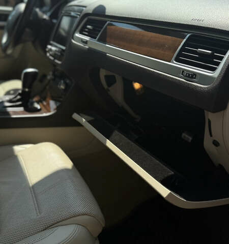 Коричневий Фольксваген Туарег, об'ємом двигуна 3.6 л та пробігом 197 тис. км за 18600 $, фото 8 на Automoto.ua