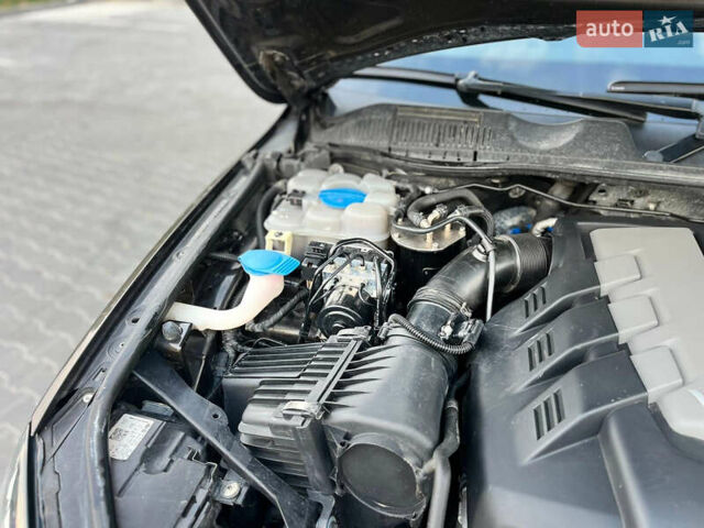 Коричневый Фольксваген Туарег, объемом двигателя 3 л и пробегом 274 тыс. км за 21500 $, фото 69 на Automoto.ua