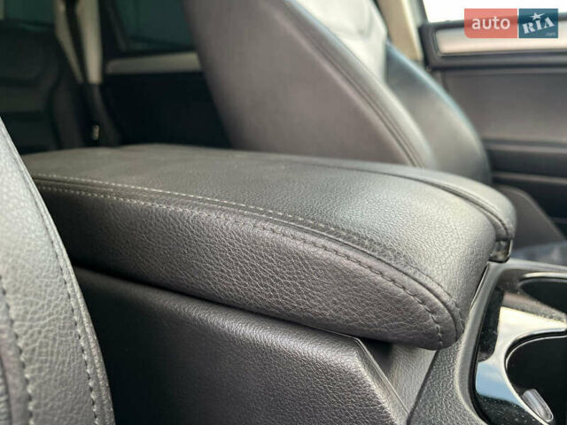 Коричневый Фольксваген Туарег, объемом двигателя 3 л и пробегом 274 тыс. км за 21500 $, фото 66 на Automoto.ua