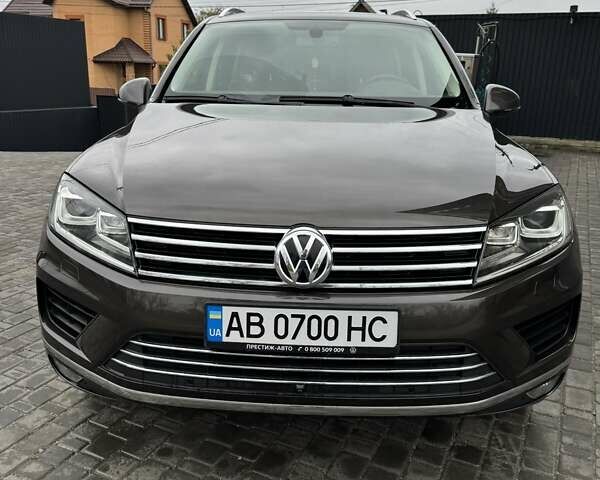 Коричневый Фольксваген Туарег, объемом двигателя 3 л и пробегом 160 тыс. км за 28300 $, фото 1 на Automoto.ua