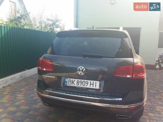 Коричневий Фольксваген Туарег, об'ємом двигуна 3 л та пробігом 320 тис. км за 28000 $, фото 3 на Automoto.ua