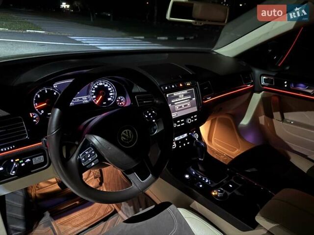 Коричневий Фольксваген Туарег, об'ємом двигуна 3 л та пробігом 162 тис. км за 31000 $, фото 2 на Automoto.ua
