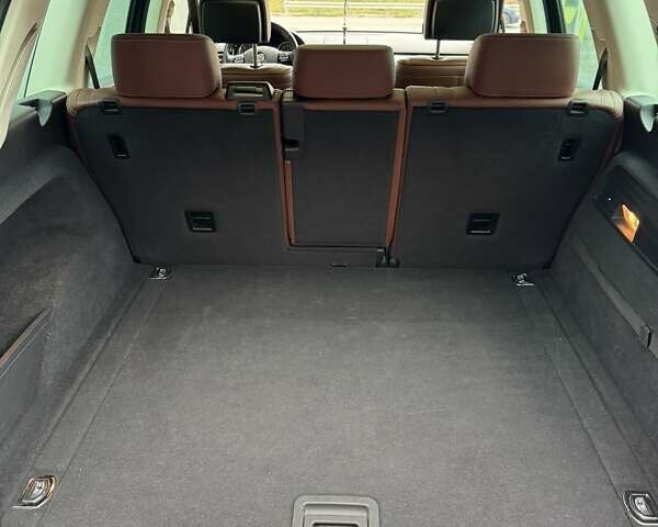 Коричневый Фольксваген Туарег, объемом двигателя 3 л и пробегом 160 тыс. км за 28300 $, фото 8 на Automoto.ua