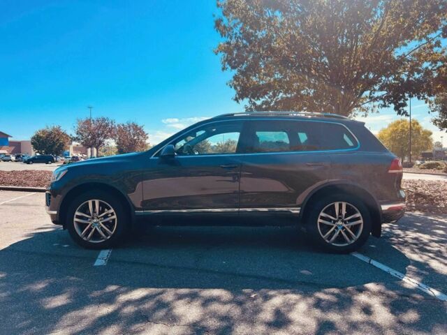 Коричневий Фольксваген Туарег, об'ємом двигуна 3.6 л та пробігом 78 тис. км за 15500 $, фото 2 на Automoto.ua