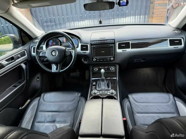 Коричневый Фольксваген Туарег, объемом двигателя 3 л и пробегом 120 тыс. км за 20500 $, фото 8 на Automoto.ua