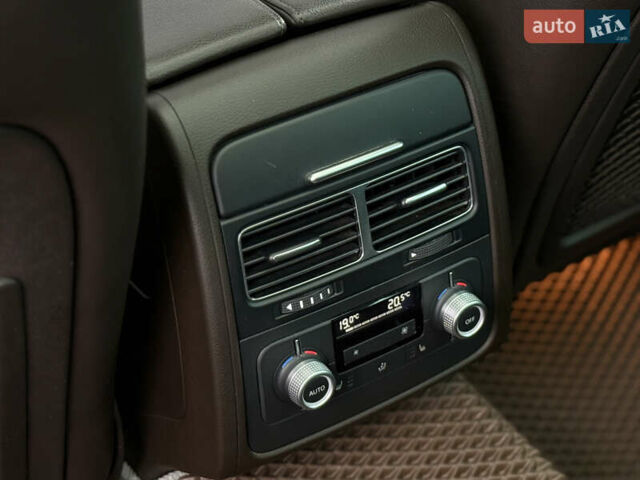 Коричневый Фольксваген Туарег, объемом двигателя 2.97 л и пробегом 248 тыс. км за 28900 $, фото 16 на Automoto.ua