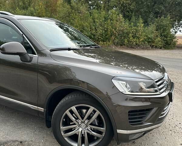 Коричневый Фольксваген Туарег, объемом двигателя 0 л и пробегом 212 тыс. км за 30000 $, фото 6 на Automoto.ua