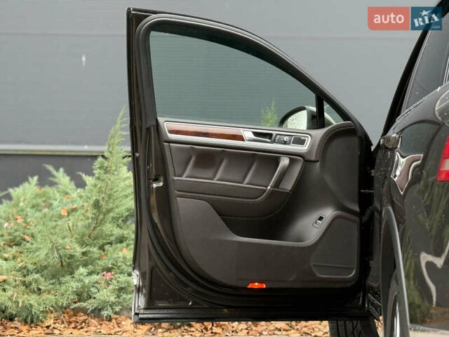 Коричневый Фольксваген Туарег, объемом двигателя 2.97 л и пробегом 248 тыс. км за 28900 $, фото 10 на Automoto.ua