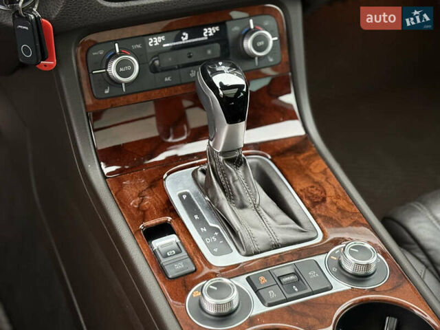 Коричневый Фольксваген Туарег, объемом двигателя 2.97 л и пробегом 248 тыс. км за 28900 $, фото 14 на Automoto.ua