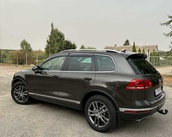 Коричневый Фольксваген Туарег, объемом двигателя 0 л и пробегом 212 тыс. км за 30000 $, фото 13 на Automoto.ua