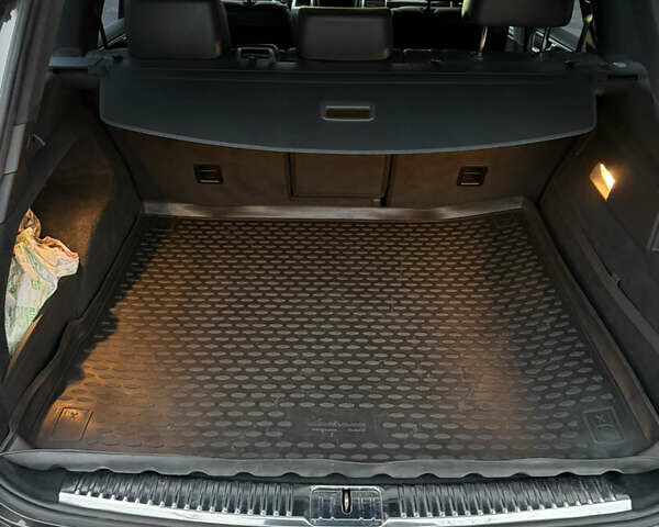 Коричневый Фольксваген Туарег, объемом двигателя 2.97 л и пробегом 136 тыс. км за 34000 $, фото 16 на Automoto.ua