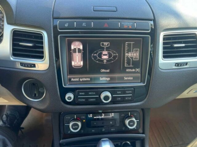 Фольксваген Туарег 2016 в Киеве на Automoto.ua Коричневый Фольксваген Туарег, объемом двигателя 3.6 л и пробегом 71 тыс. км за 6400 $, фото 9 на Automoto.ua