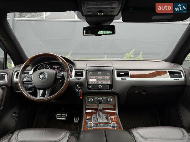 Коричневый Фольксваген Туарег, объемом двигателя 2.97 л и пробегом 248 тыс. км за 28900 $, фото 20 на Automoto.ua