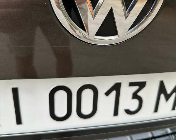 Коричневый Фольксваген Туарег, объемом двигателя 0 л и пробегом 212 тыс. км за 30000 $, фото 38 на Automoto.ua