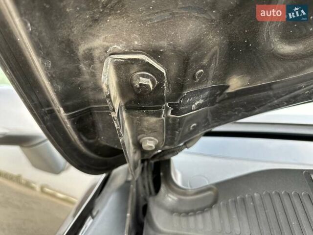 Коричневый Фольксваген Туарег, объемом двигателя 0 л и пробегом 212 тыс. км за 30000 $, фото 48 на Automoto.ua