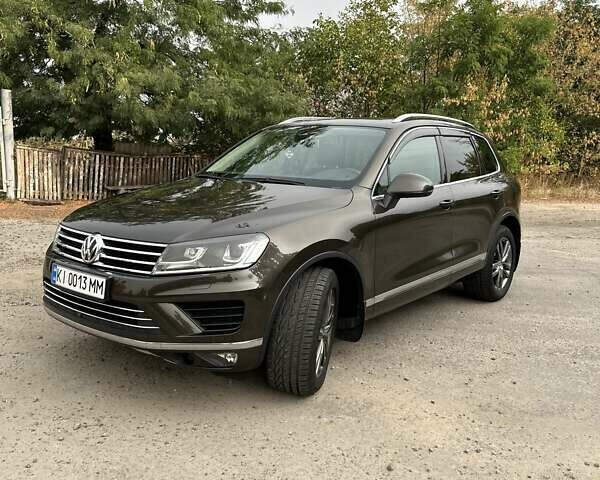 Коричневый Фольксваген Туарег, объемом двигателя 0 л и пробегом 212 тыс. км за 30000 $, фото 4 на Automoto.ua