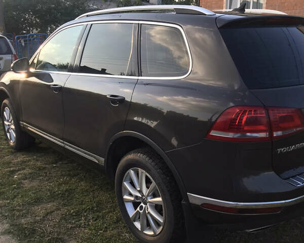 Коричневий Фольксваген Туарег, об'ємом двигуна 3 л та пробігом 255 тис. км за 29400 $, фото 4 на Automoto.ua