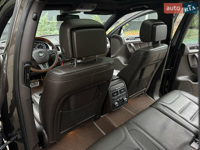 Коричневый Фольксваген Туарег, объемом двигателя 2.97 л и пробегом 248 тыс. км за 28900 $, фото 17 на Automoto.ua