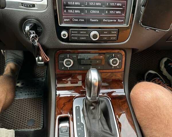 Коричневый Фольксваген Туарег, объемом двигателя 0 л и пробегом 212 тыс. км за 30000 $, фото 52 на Automoto.ua