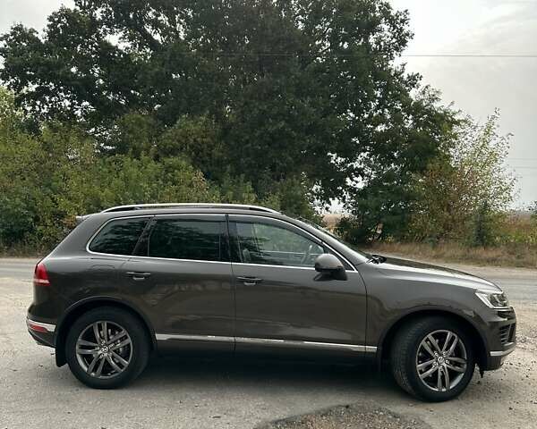 Коричневый Фольксваген Туарег, объемом двигателя 0 л и пробегом 212 тыс. км за 30000 $, фото 7 на Automoto.ua