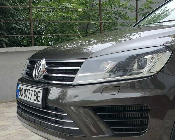 Коричневый Фольксваген Туарег, объемом двигателя 2.97 л и пробегом 160 тыс. км за 29000 $, фото 11 на Automoto.ua