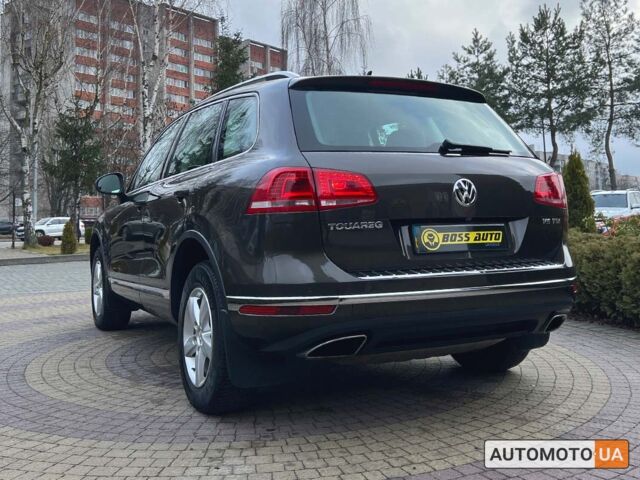 Коричневый Фольксваген Туарег, объемом двигателя 3 л и пробегом 128 тыс. км за 33800 $, фото 4 на Automoto.ua