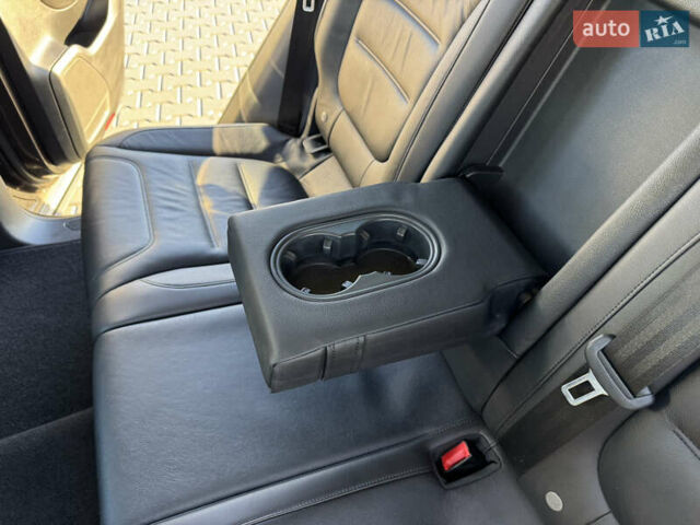 Коричневый Фольксваген Туарег, объемом двигателя 3 л и пробегом 220 тыс. км за 26500 $, фото 52 на Automoto.ua