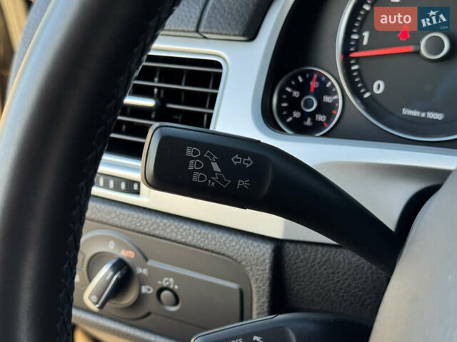 Коричневый Фольксваген Туарег, объемом двигателя 3 л и пробегом 220 тыс. км за 26500 $, фото 40 на Automoto.ua