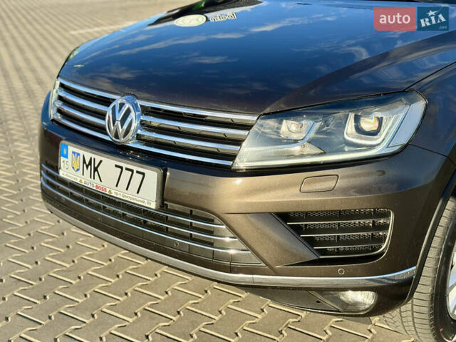 Коричневый Фольксваген Туарег, объемом двигателя 3 л и пробегом 220 тыс. км за 26500 $, фото 5 на Automoto.ua
