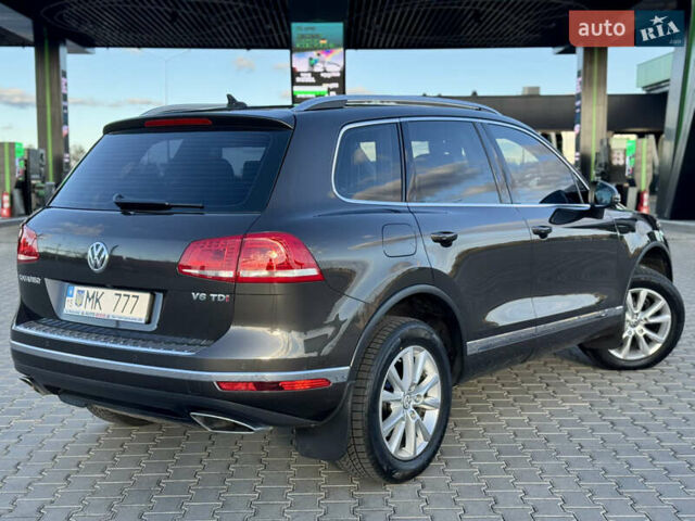 Коричневый Фольксваген Туарег, объемом двигателя 3 л и пробегом 220 тыс. км за 26500 $, фото 9 на Automoto.ua