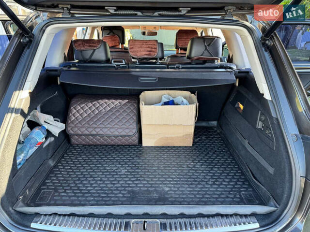 Коричневий Фольксваген Туарег, об'ємом двигуна 2.97 л та пробігом 256 тис. км за 26000 $, фото 18 на Automoto.ua