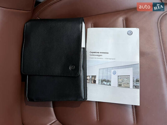 Коричневый Фольксваген Туарег, объемом двигателя 3 л и пробегом 220 тыс. км за 29800 $, фото 65 на Automoto.ua