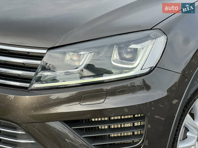 Коричневый Фольксваген Туарег, объемом двигателя 3 л и пробегом 220 тыс. км за 29800 $, фото 11 на Automoto.ua