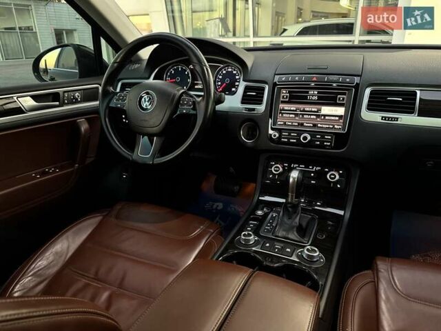 Коричневий Фольксваген Туарег, об'ємом двигуна 2.97 л та пробігом 220 тис. км за 28990 $, фото 55 на Automoto.ua