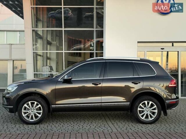 Коричневий Фольксваген Туарег, об'ємом двигуна 2.97 л та пробігом 220 тис. км за 28990 $, фото 10 на Automoto.ua