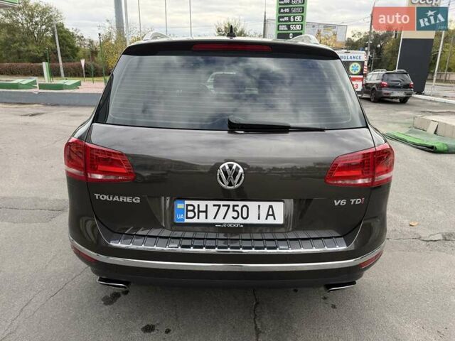 Фольксваген Туарег 2017 у Одесі на Automoto.ua Коричневий Фольксваген Туарег, об'ємом двигуна 3 л та пробігом 108 тис. км за 29999 $, фото 5 на Automoto.ua