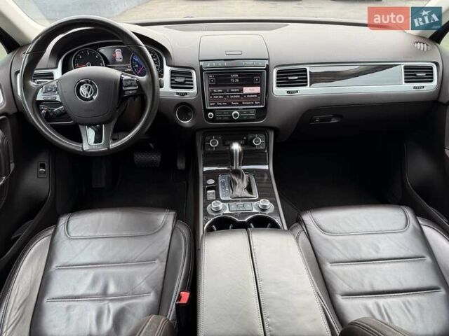 Фольксваген Туарег 2017 у Одесі на Automoto.ua Коричневий Фольксваген Туарег, об'ємом двигуна 3 л та пробігом 108 тис. км за 29999 $, фото 16 на Automoto.ua