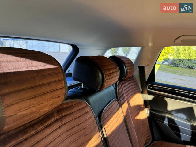 Коричневий Фольксваген Туарег, об'ємом двигуна 2.97 л та пробігом 256 тис. км за 26000 $, фото 12 на Automoto.ua