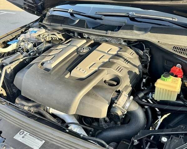 Коричневый Фольксваген Туарег, объемом двигателя 2.97 л и пробегом 155 тыс. км за 31000 $, фото 20 на Automoto.ua