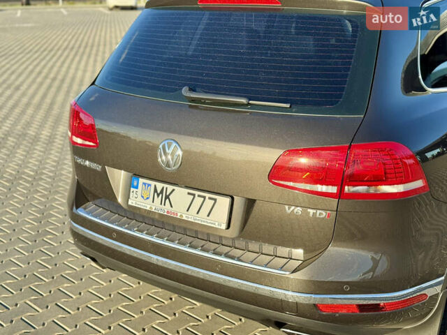 Коричневый Фольксваген Туарег, объемом двигателя 3 л и пробегом 220 тыс. км за 26500 $, фото 10 на Automoto.ua