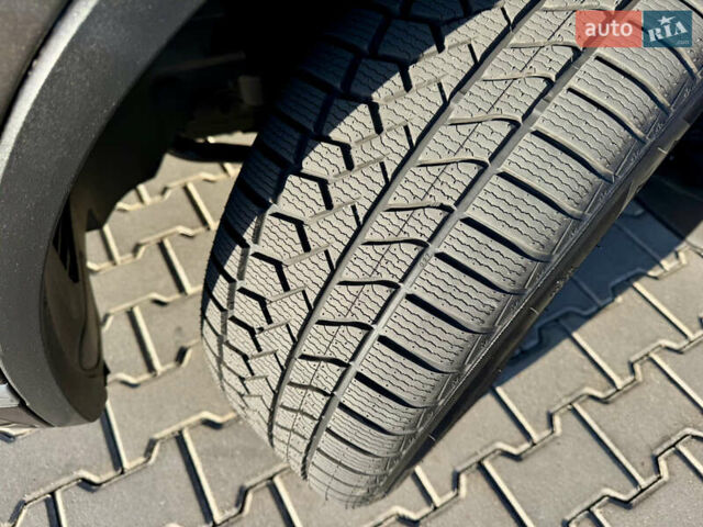 Коричневый Фольксваген Туарег, объемом двигателя 3 л и пробегом 220 тыс. км за 26500 $, фото 14 на Automoto.ua