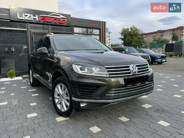 Коричневый Фольксваген Туарег, объемом двигателя 3 л и пробегом 220 тыс. км за 29800 $, фото 13 на Automoto.ua