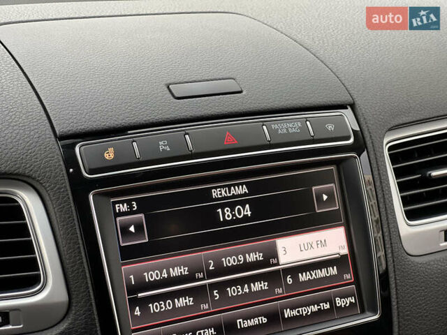 Коричневый Фольксваген Туарег, объемом двигателя 3 л и пробегом 220 тыс. км за 29800 $, фото 54 на Automoto.ua