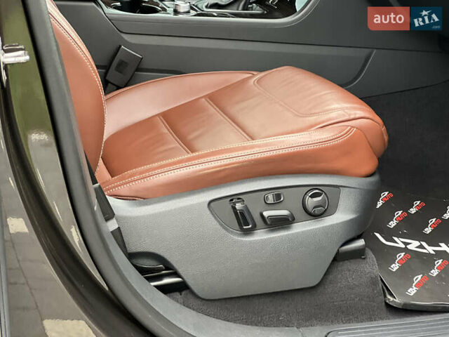 Коричневый Фольксваген Туарег, объемом двигателя 3 л и пробегом 220 тыс. км за 29800 $, фото 46 на Automoto.ua