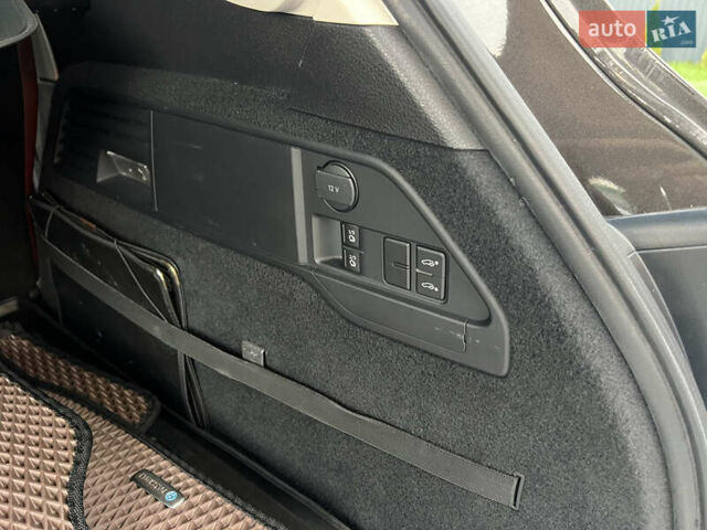 Коричневый Фольксваген Туарег, объемом двигателя 3 л и пробегом 220 тыс. км за 29800 $, фото 64 на Automoto.ua