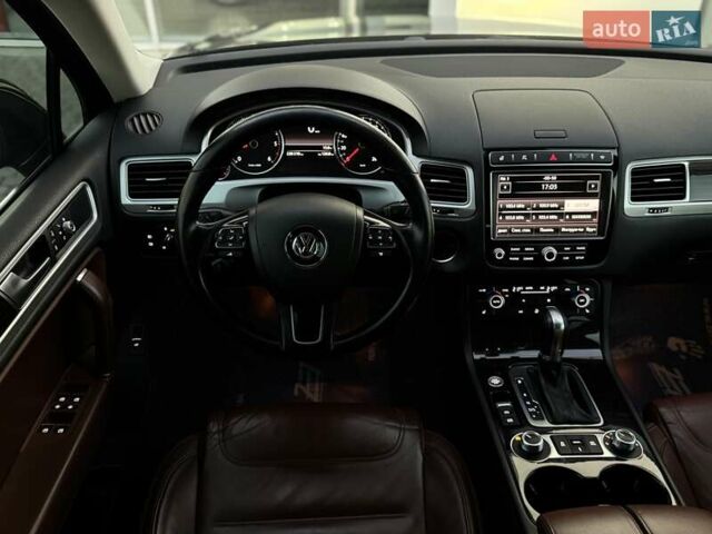 Коричневий Фольксваген Туарег, об'ємом двигуна 2.97 л та пробігом 220 тис. км за 28990 $, фото 47 на Automoto.ua