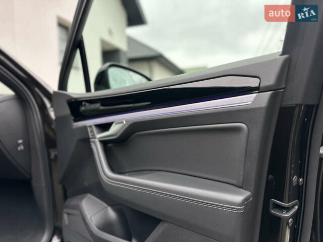 Коричневий Фольксваген Туарег, об'ємом двигуна 2.97 л та пробігом 98 тис. км за 59999 $, фото 84 на Automoto.ua