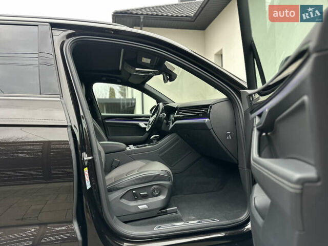 Коричневый Фольксваген Туарег, объемом двигателя 2.97 л и пробегом 98 тыс. км за 57999 $, фото 86 на Automoto.ua