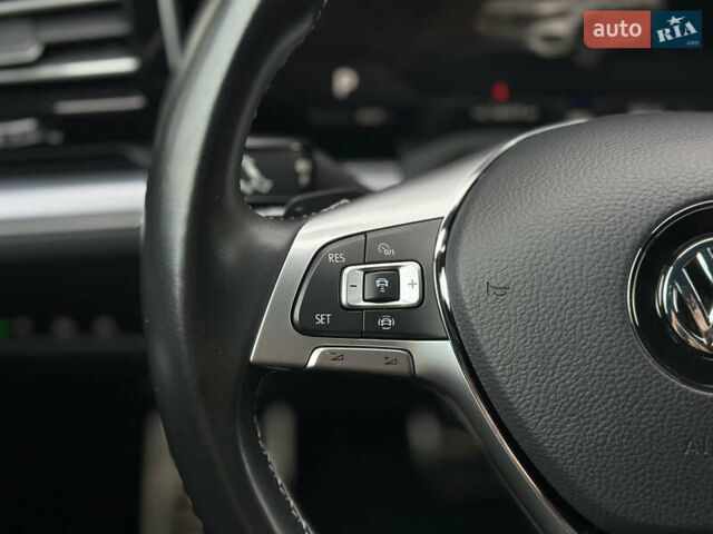 Коричневый Фольксваген Туарег, объемом двигателя 2.97 л и пробегом 98 тыс. км за 57999 $, фото 51 на Automoto.ua